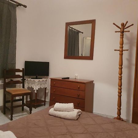 Soullas Apart -Ελλαδα- Apartment Ermoupoli Ngoại thất bức ảnh
