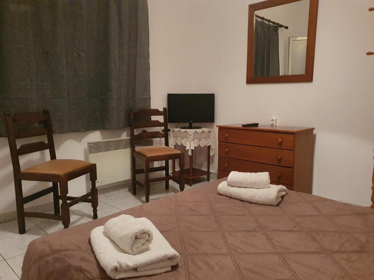 Soullas Apart -Ελλαδα- Apartment Ermoupoli Ngoại thất bức ảnh