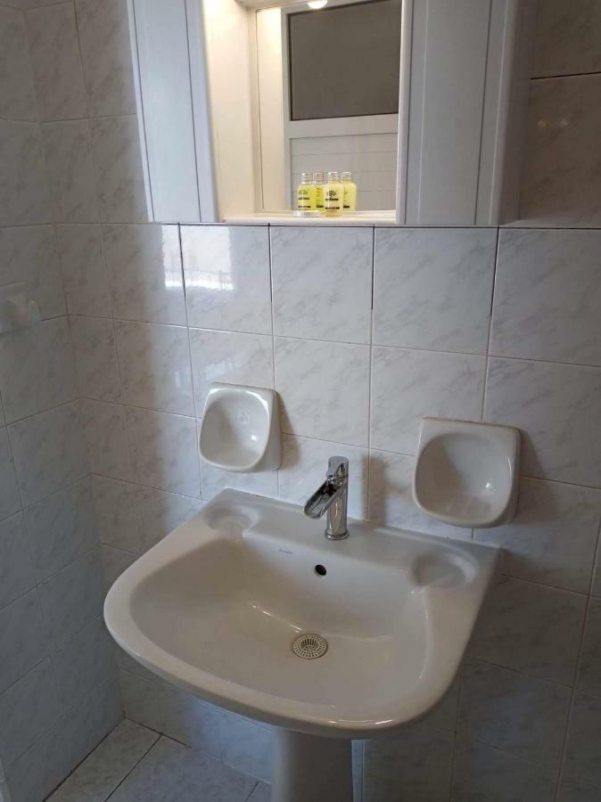 Soullas Apart -Ελλαδα- Apartment Ermoupoli Ngoại thất bức ảnh